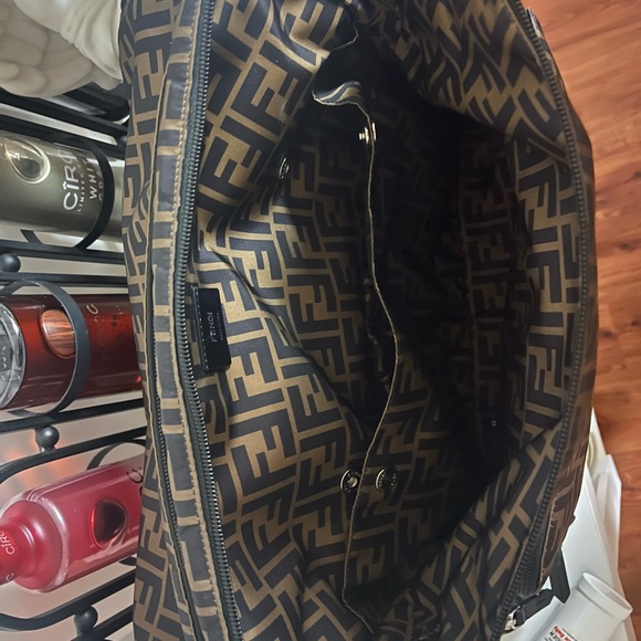 Fendi baby Stroller 100% Authentic Also Follow  @Jream_girl_closet on ig - Picture 5 of 5
